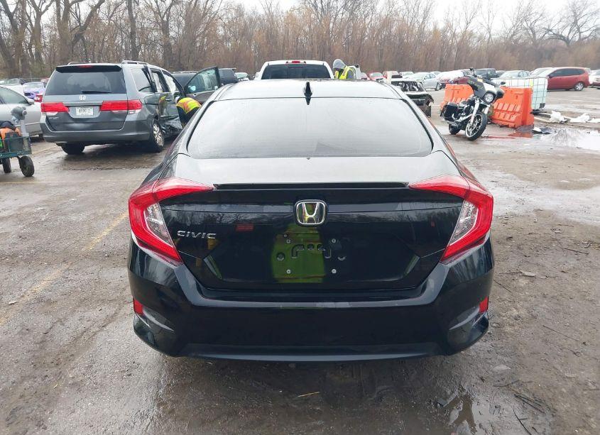 Photo 16 of 2017 Honda Civic EX-L (VIN 19XFC1F7XHE001378)