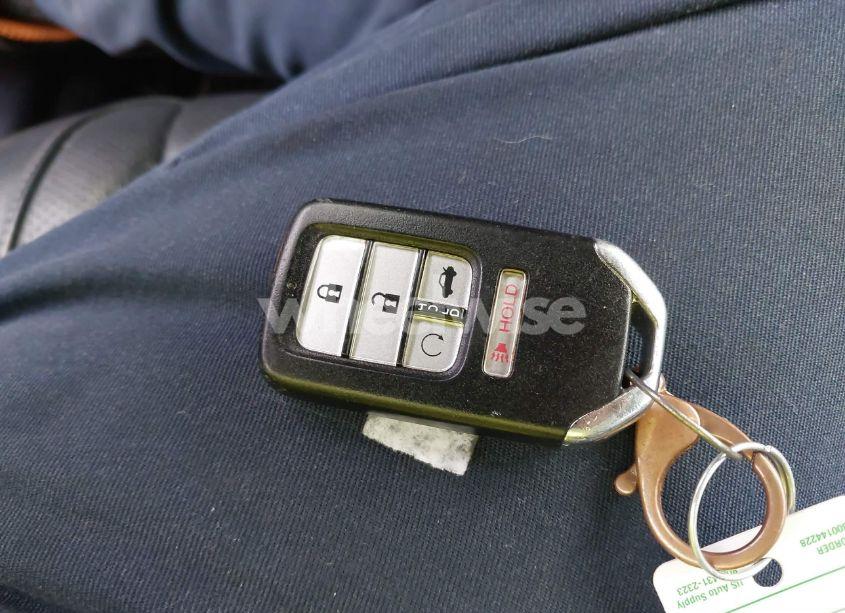 Photo 11 of 2019 Honda Civic EX-L (VIN 19XFC1F7XKE007933)