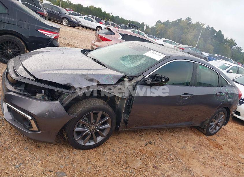 Photo 14 of 2019 Honda Civic EX-L (VIN 19XFC1F7XKE007933)