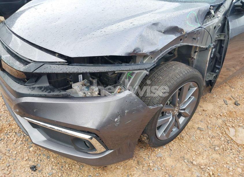 Photo 6 of 2019 Honda Civic EX-L (VIN 19XFC1F7XKE007933)