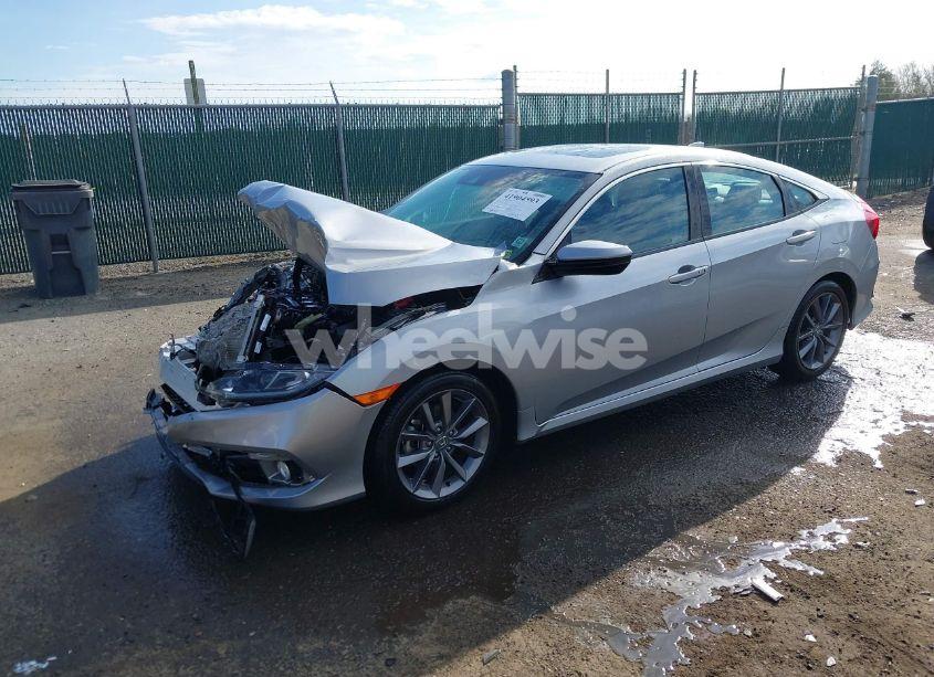 Photo 2 of 2019 Honda Civic EX-L (VIN 19XFC1F7XKE010279)