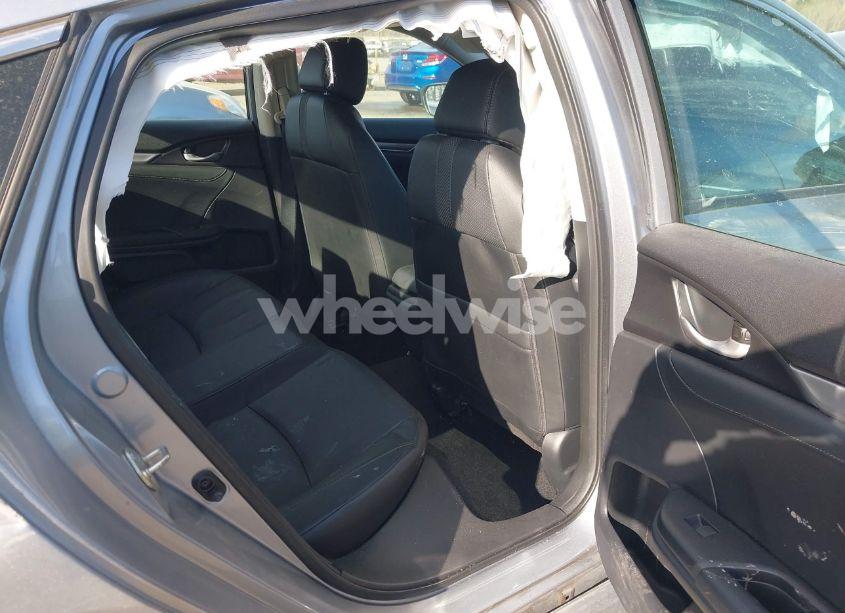 Photo 8 of 2019 Honda Civic EX-L (VIN 19XFC1F7XKE010279)