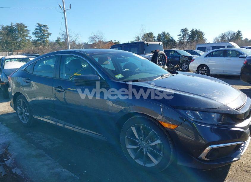 Photo 13 of 2019 Honda Civic EX-L (VIN 19XFC1F7XKE216640)