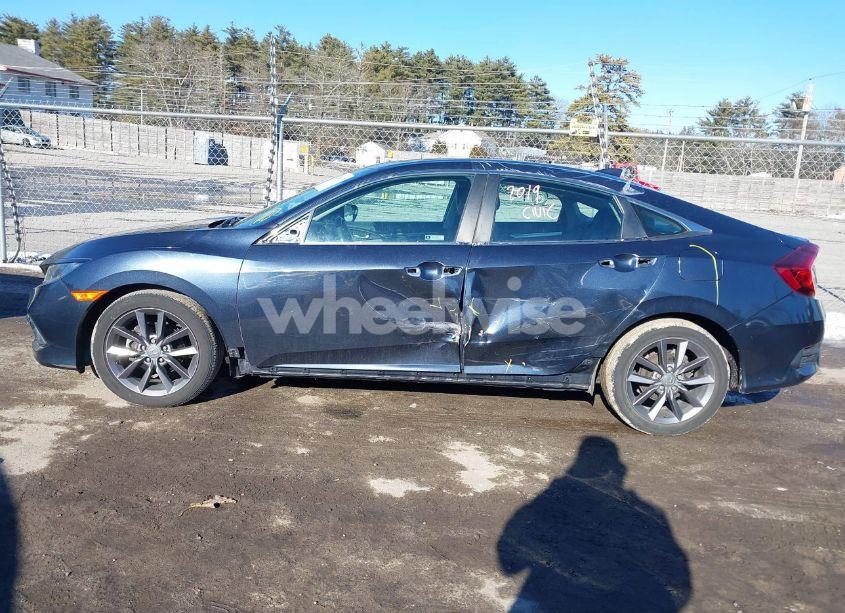 Photo 14 of 2019 Honda Civic EX-L (VIN 19XFC1F7XKE216640)