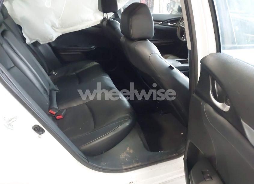 Photo 8 of 2021 Honda Civic EX-L (VIN 19XFC1F7XME202207)