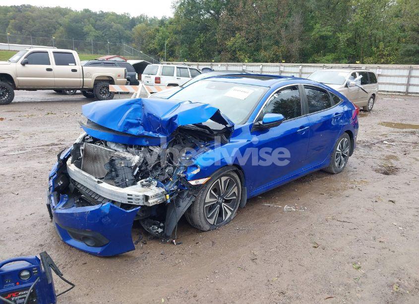 Photo 2 of 2017 Honda Civic EX-L (VIN 19XFC1F80HE029733)