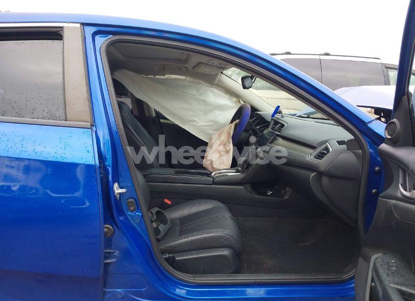 Photo 5 of 2017 Honda Civic EX-L (VIN 19XFC1F80HE029733)