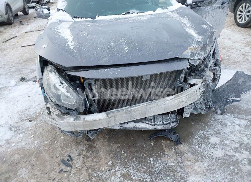 Photo 6 of 2016 Honda Civic EX-L (VIN 19XFC1F81GE028766)