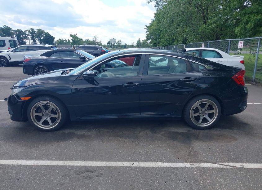 Photo 14 of 2016 Honda Civic EX-L (VIN 19XFC1F82GE213618)