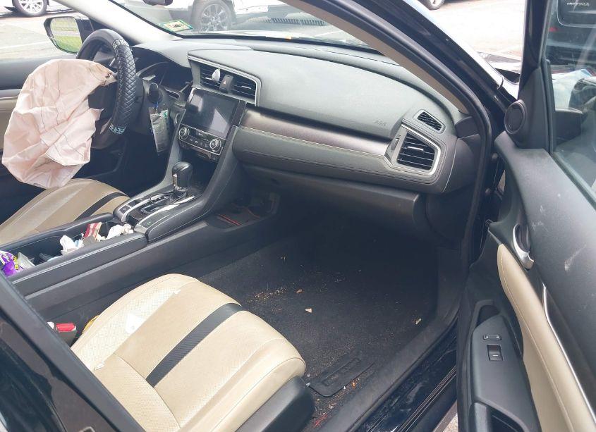 Photo 5 of 2016 Honda Civic EX-L (VIN 19XFC1F82GE213618)
