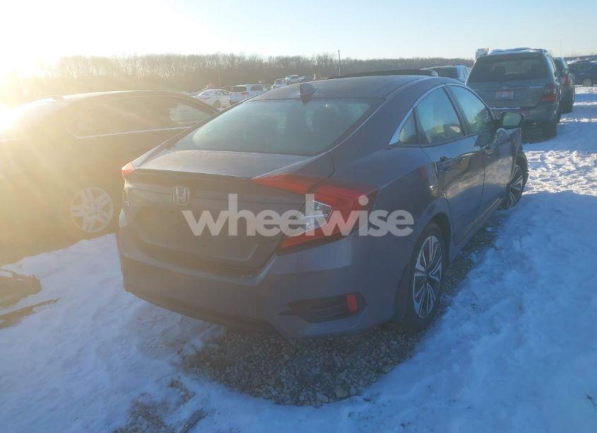 Photo 4 of 2016 Honda Civic EX-L (VIN 19XFC1F84GE000766)