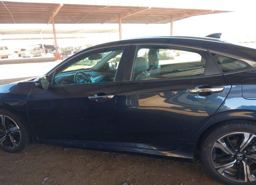 Photo 14 of 2016 Honda Civic TOURING (VIN 19XFC1F90GE011935)