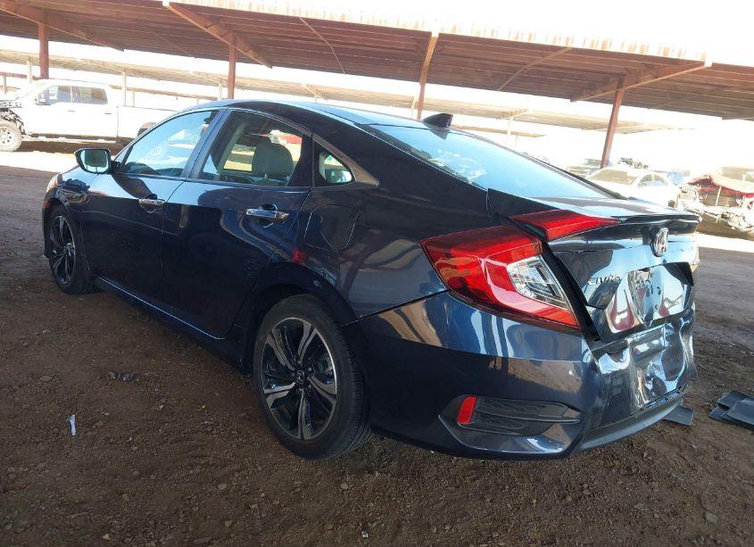 Photo 3 of 2016 Honda Civic TOURING (VIN 19XFC1F90GE011935)
