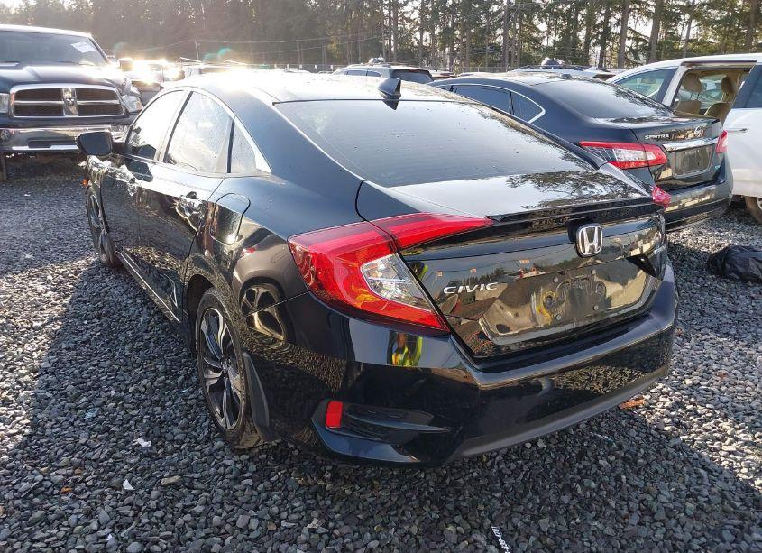 Photo 3 of 2016 Honda Civic TOURING (VIN 19XFC1F90GE042859)