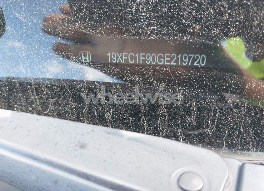 Photo 9 of 2016 Honda Civic TOURING (VIN 19XFC1F90GE219720)
