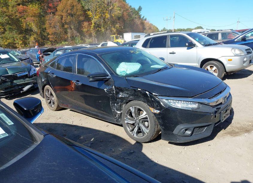 2017 Honda Civic TOURING (VIN 19XFC1F90HE202496) main photo