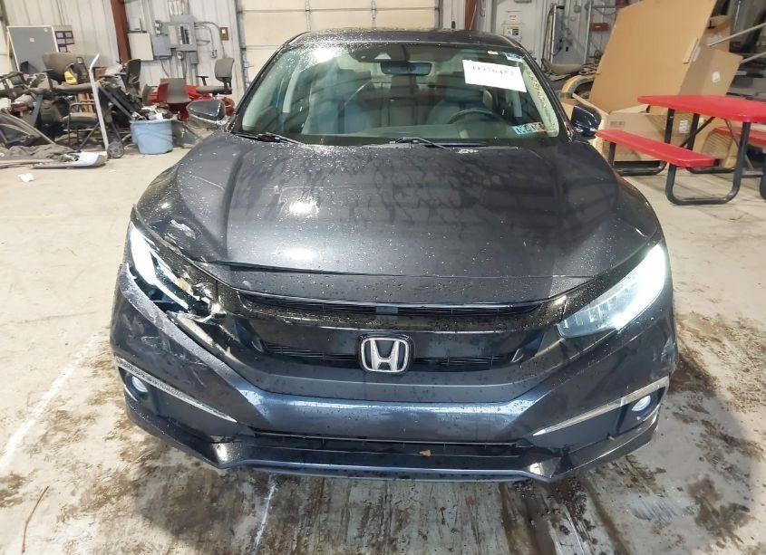 Photo 12 of 2019 Honda Civic TOURING (VIN 19XFC1F90KE207026)