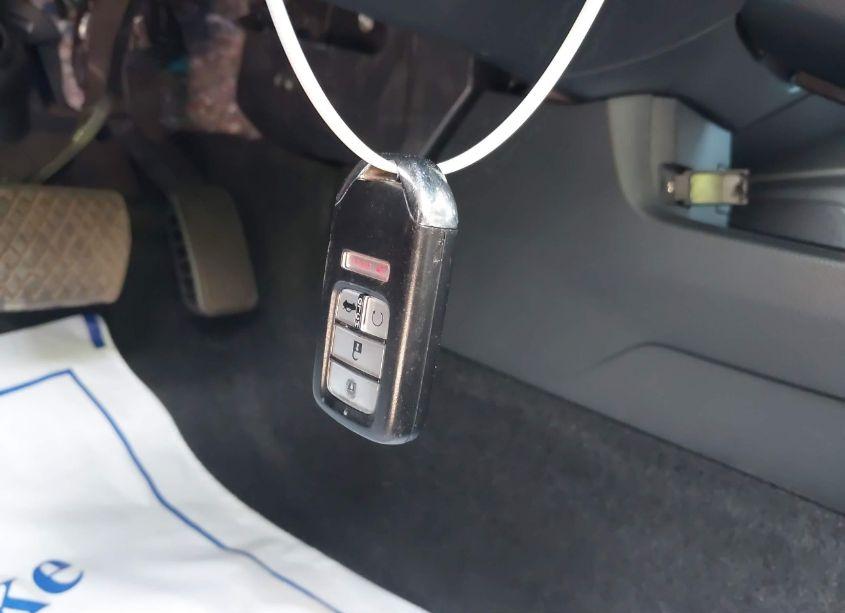 Photo 11 of 2016 Honda Civic TOURING (VIN 19XFC1F91GE017453)
