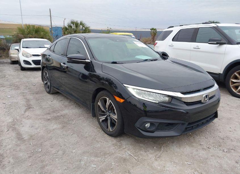 2016 Honda Civic TOURING (VIN 19XFC1F91GE020644) main photo