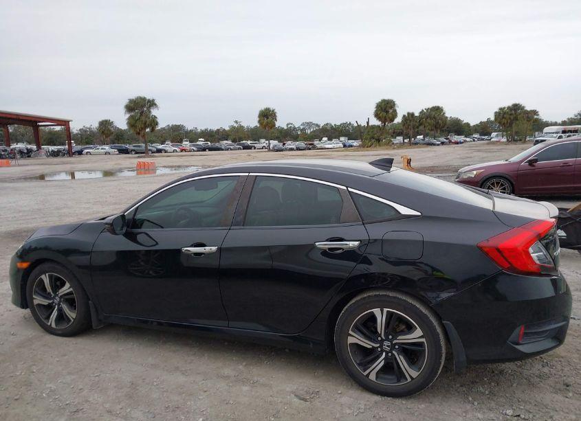 Photo 14 of 2016 Honda Civic TOURING (VIN 19XFC1F91GE020644)