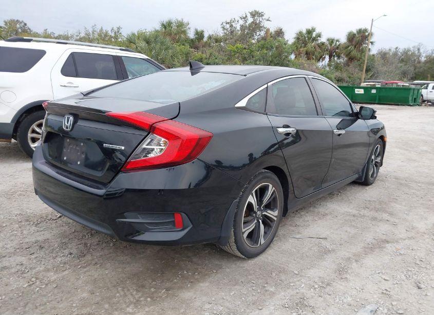 Photo 4 of 2016 Honda Civic TOURING (VIN 19XFC1F91GE020644)