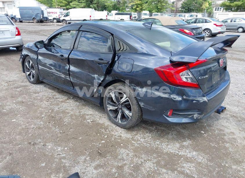 Photo 3 of 2016 Honda Civic TOURING (VIN 19XFC1F91GE214221)