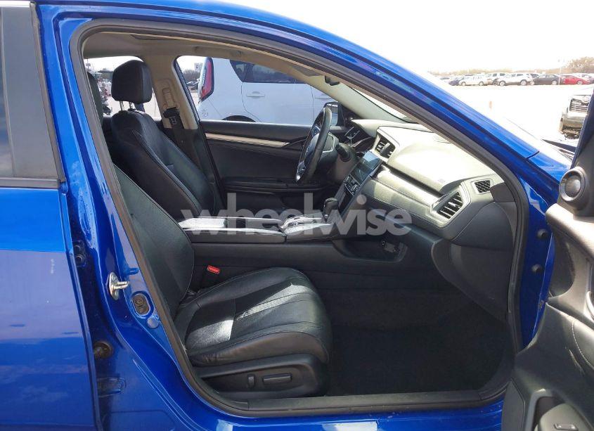 Photo 5 of 2017 Honda Civic TOURING (VIN 19XFC1F91HE013730)