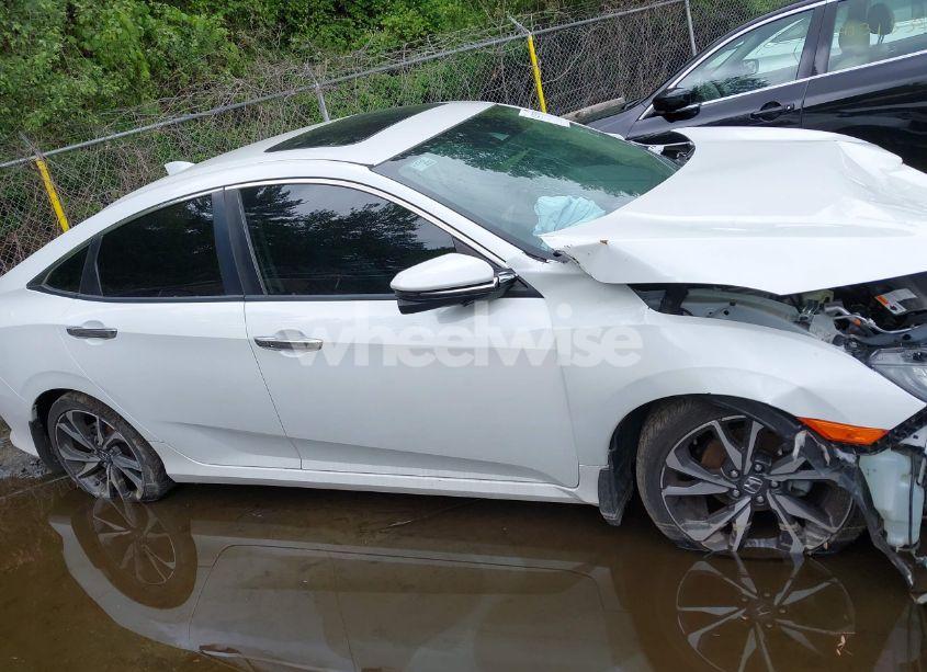 Photo 13 of 2020 Honda Civic TOURING (VIN 19XFC1F91LE210390)