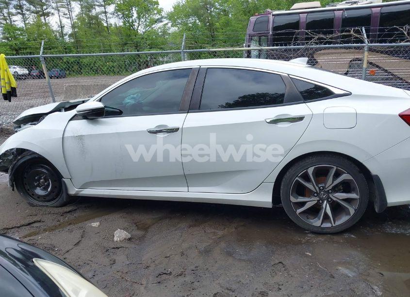 Photo 14 of 2020 Honda Civic TOURING (VIN 19XFC1F91LE210390)