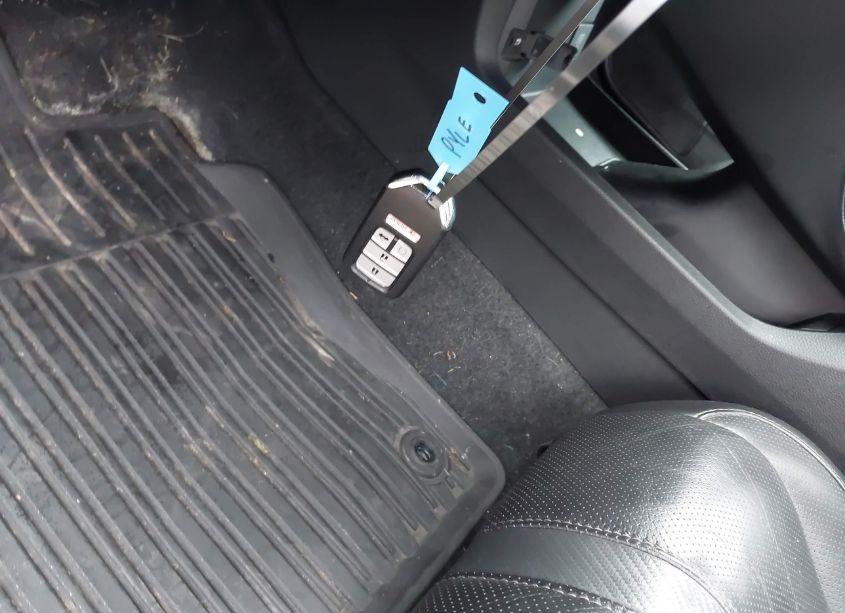 Photo 11 of 2016 Honda Civic TOURING (VIN 19XFC1F92GE005313)