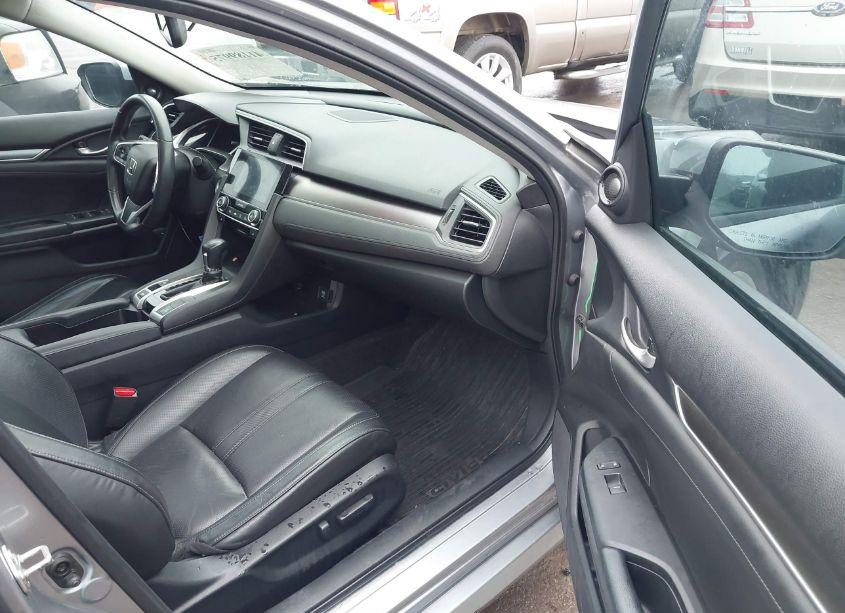 Photo 5 of 2016 Honda Civic TOURING (VIN 19XFC1F92GE005313)