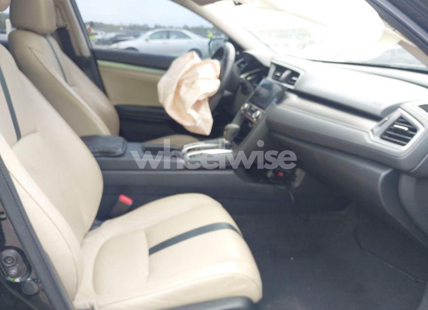 Photo 5 of 2016 Honda Civic TOURING (VIN 19XFC1F92GE007692)