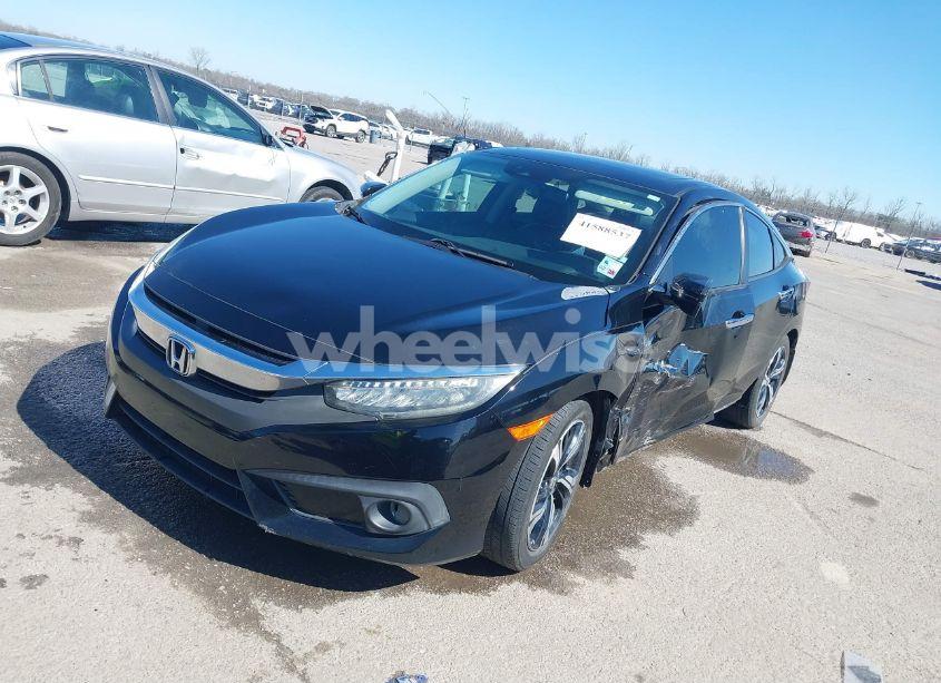 Photo 2 of 2016 Honda Civic TOURING (VIN 19XFC1F92GE027425)