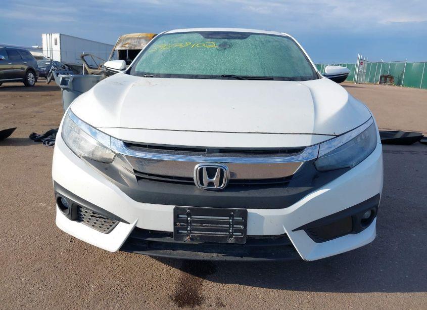 Photo 12 of 2017 Honda Civic TOURING (VIN 19XFC1F92HE013834)