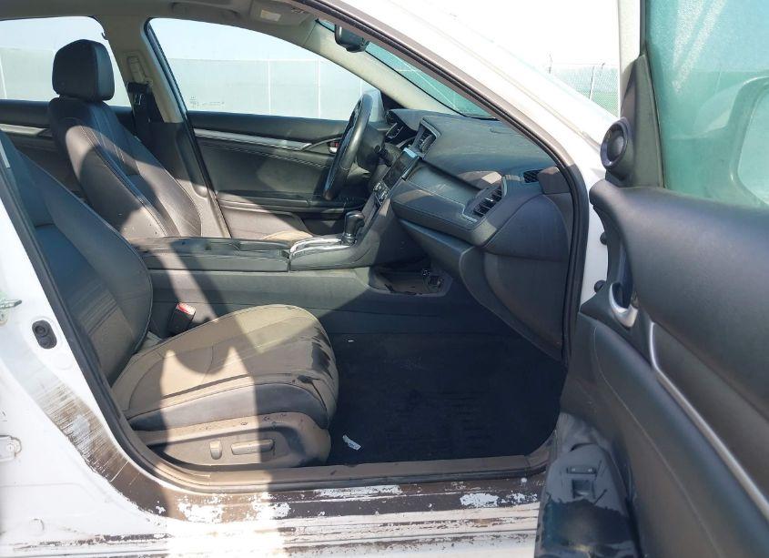 Photo 5 of 2017 Honda Civic TOURING (VIN 19XFC1F92HE013834)