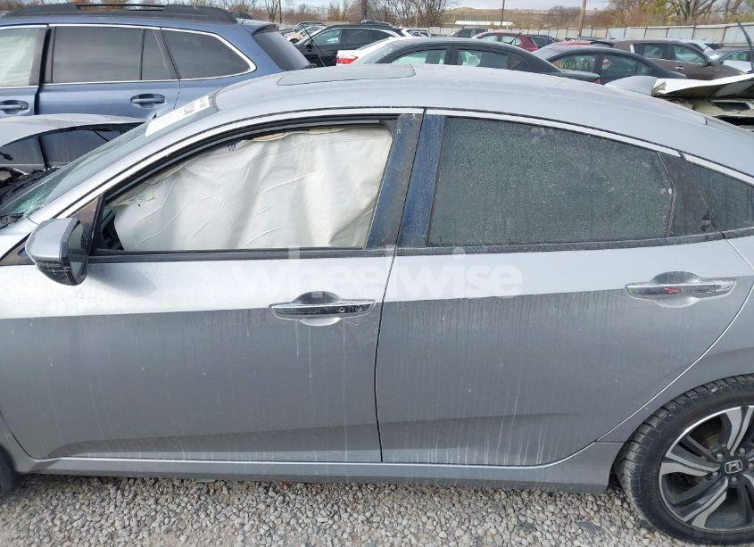 Photo 14 of 2017 Honda Civic TOURING (VIN 19XFC1F92HE014305)
