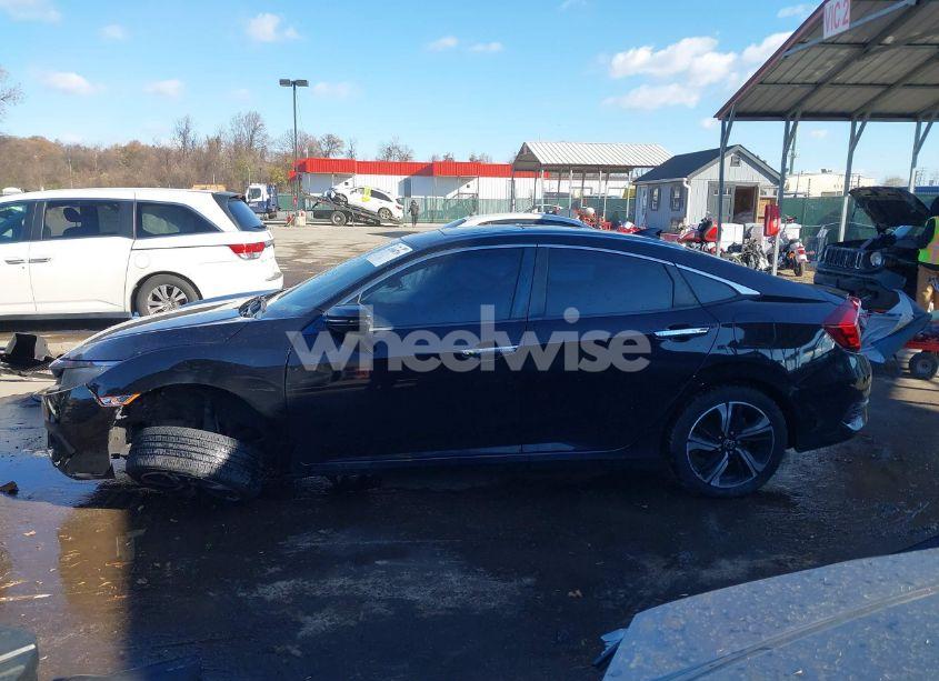 Photo 14 of 2016 Honda Civic TOURING (VIN 19XFC1F93GE211417)