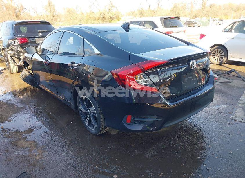 Photo 3 of 2016 Honda Civic TOURING (VIN 19XFC1F93GE211417)