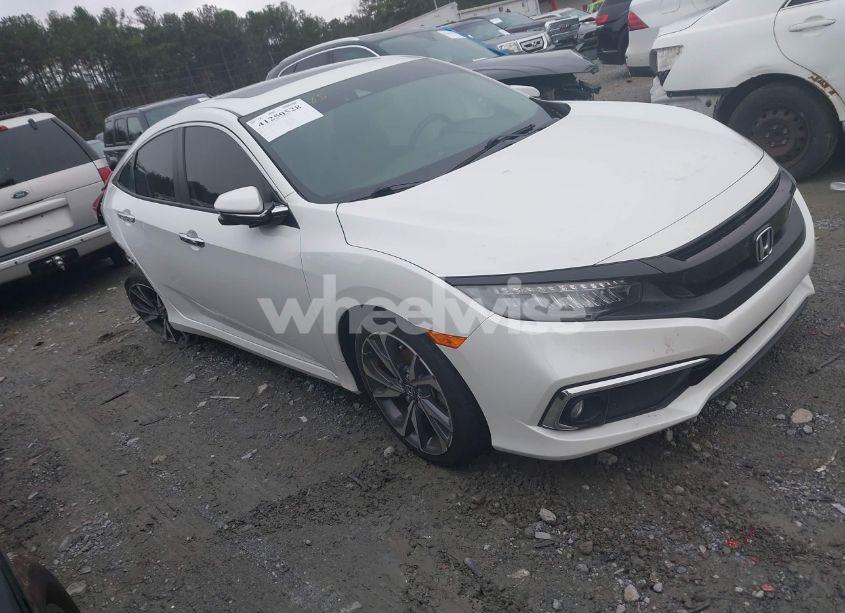 2019 Honda Civic TOURING (VIN 19XFC1F93KE002266) main photo