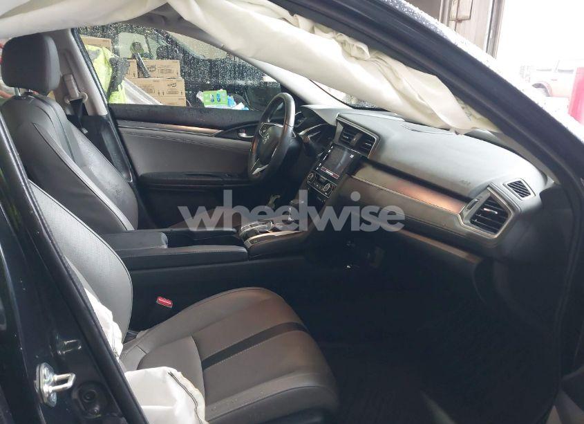 Photo 5 of 2016 Honda Civic TOURING (VIN 19XFC1F94GE014496)