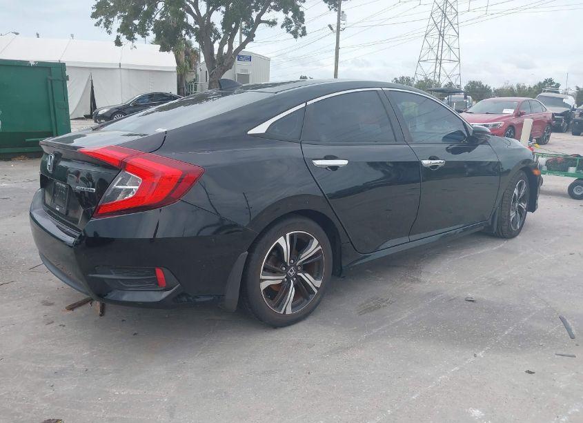 Photo 4 of 2016 Honda Civic TOURING (VIN 19XFC1F94GE024445)