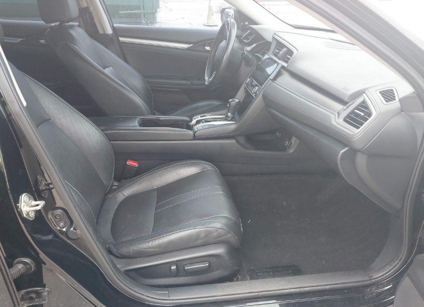 Photo 5 of 2016 Honda Civic TOURING (VIN 19XFC1F94GE024445)
