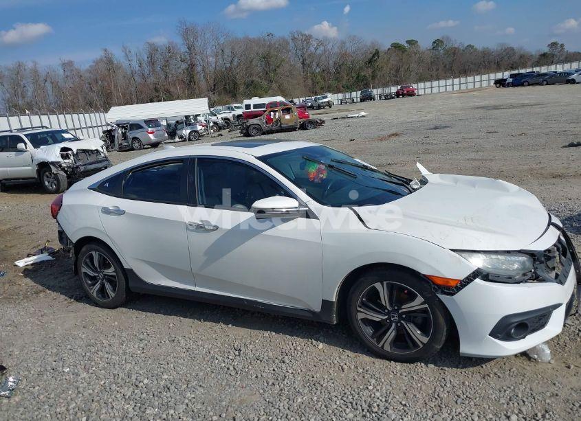 Photo 13 of 2016 Honda Civic TOURING (VIN 19XFC1F94GE028933)