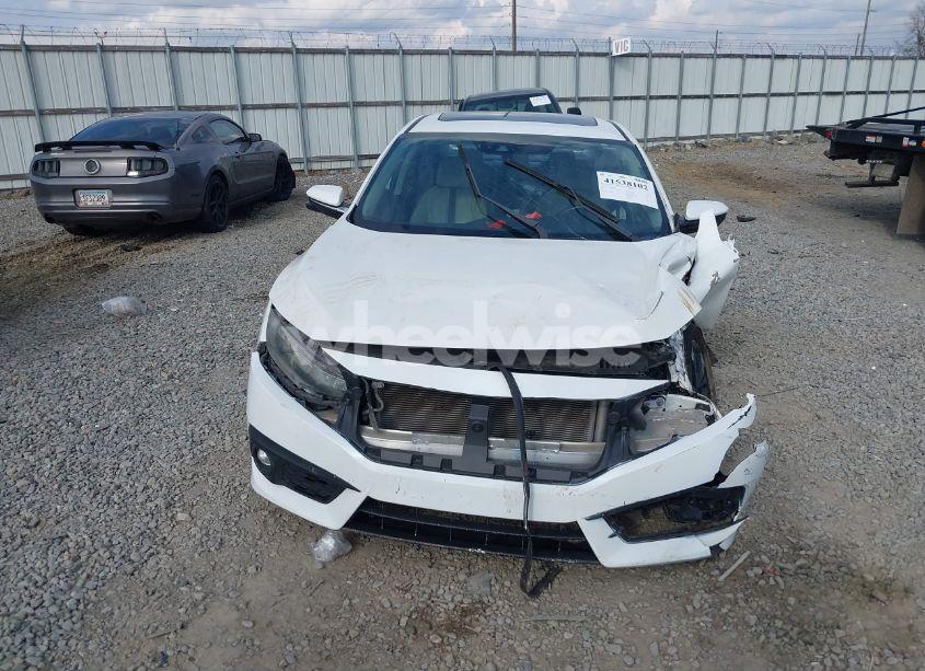 Photo 6 of 2016 Honda Civic TOURING (VIN 19XFC1F94GE028933)