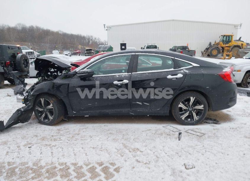 Photo 15 of 2016 Honda Civic TOURING (VIN 19XFC1F94GE041522)