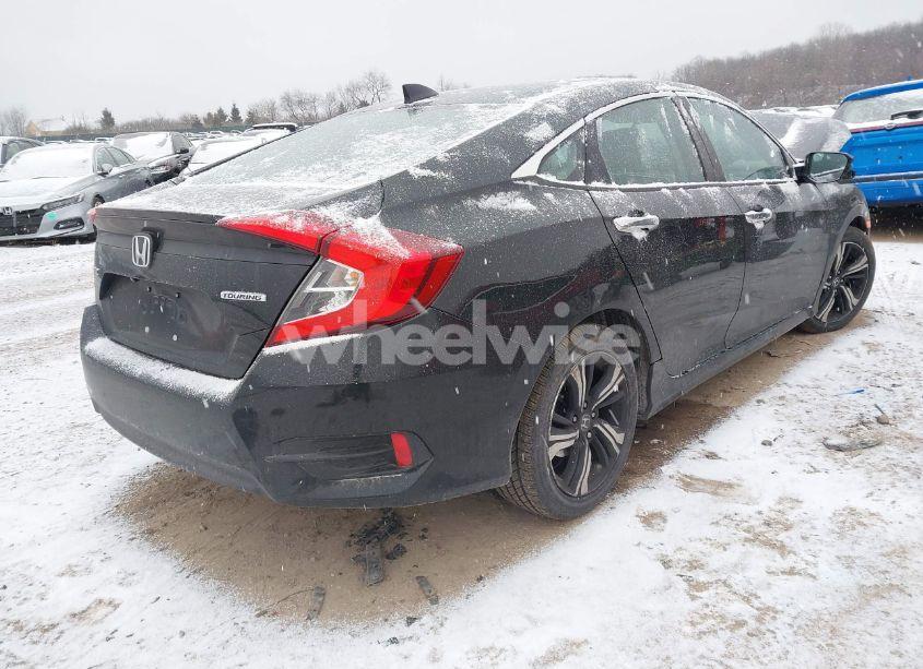 Photo 4 of 2016 Honda Civic TOURING (VIN 19XFC1F94GE041522)