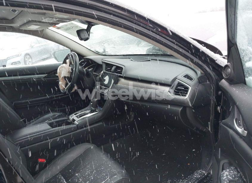 Photo 5 of 2016 Honda Civic TOURING (VIN 19XFC1F94GE041522)