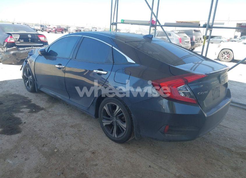 Photo 3 of 2016 Honda Civic TOURING (VIN 19XFC1F95GE012370)