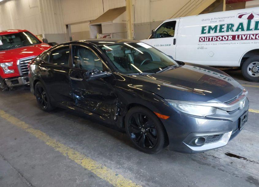 2016 Honda Civic TOURING (VIN 19XFC1F95GE014376) main photo