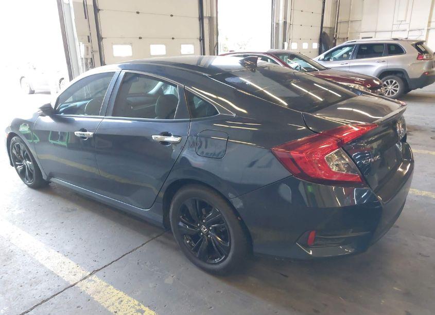 Photo 3 of 2016 Honda Civic TOURING (VIN 19XFC1F95GE014376)
